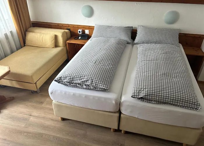 Hotel Adonis